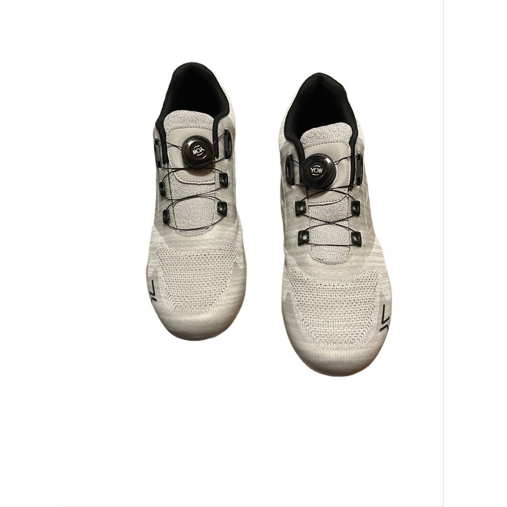 NEW YOW SPORT Indoor Cycling Shoes Mens EU Sz 42 US Sz 8-8.5 Gray WITH Cleats